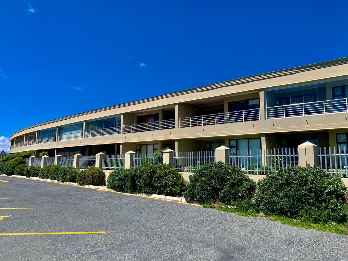 Sage At Whale Cove - Sea Facing Apartment 德克尔德斯 外观 照片